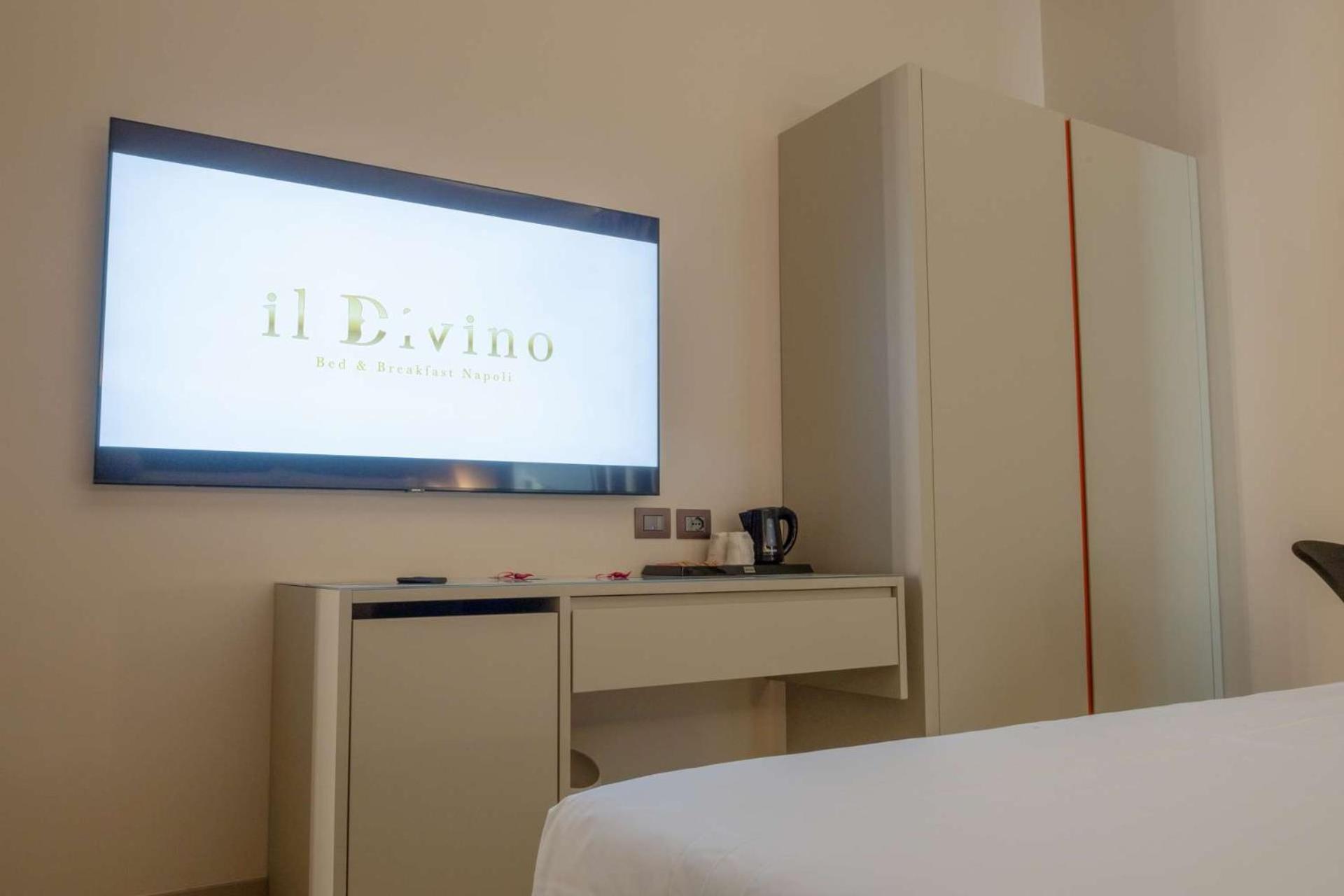 B&B Il Divino Наполи Екстериор снимка